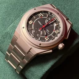 IWC Ingenieur AMG Chronograph Titanium case  thumbnail 3
